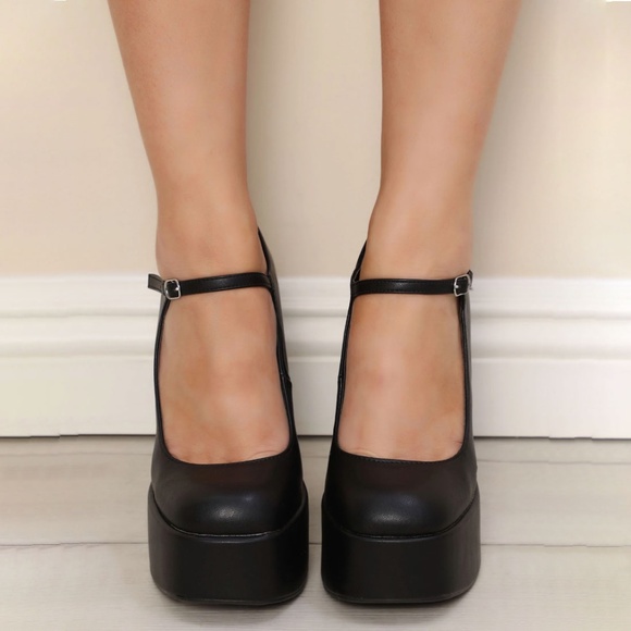 New Black Mary Jane Platform Chunky Heel Pumps - Picture 3 of 3